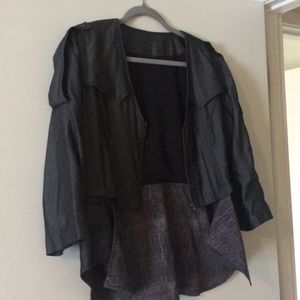 LuluLemon unique light convertible jacket
